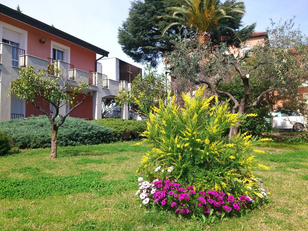LOANO - LIGURIA - CASA VACANZE S.GIUSEPPE da Sabato 20 Giugno a Sabato 4 Luglio 2026