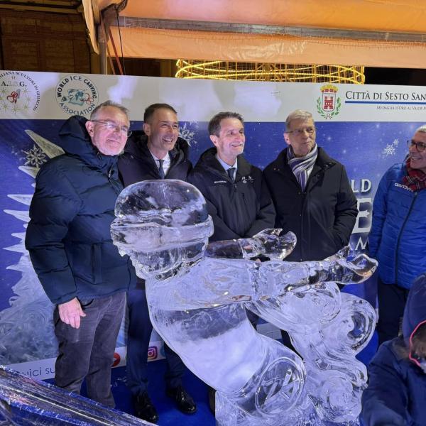 01 World Ice Art Championship 1